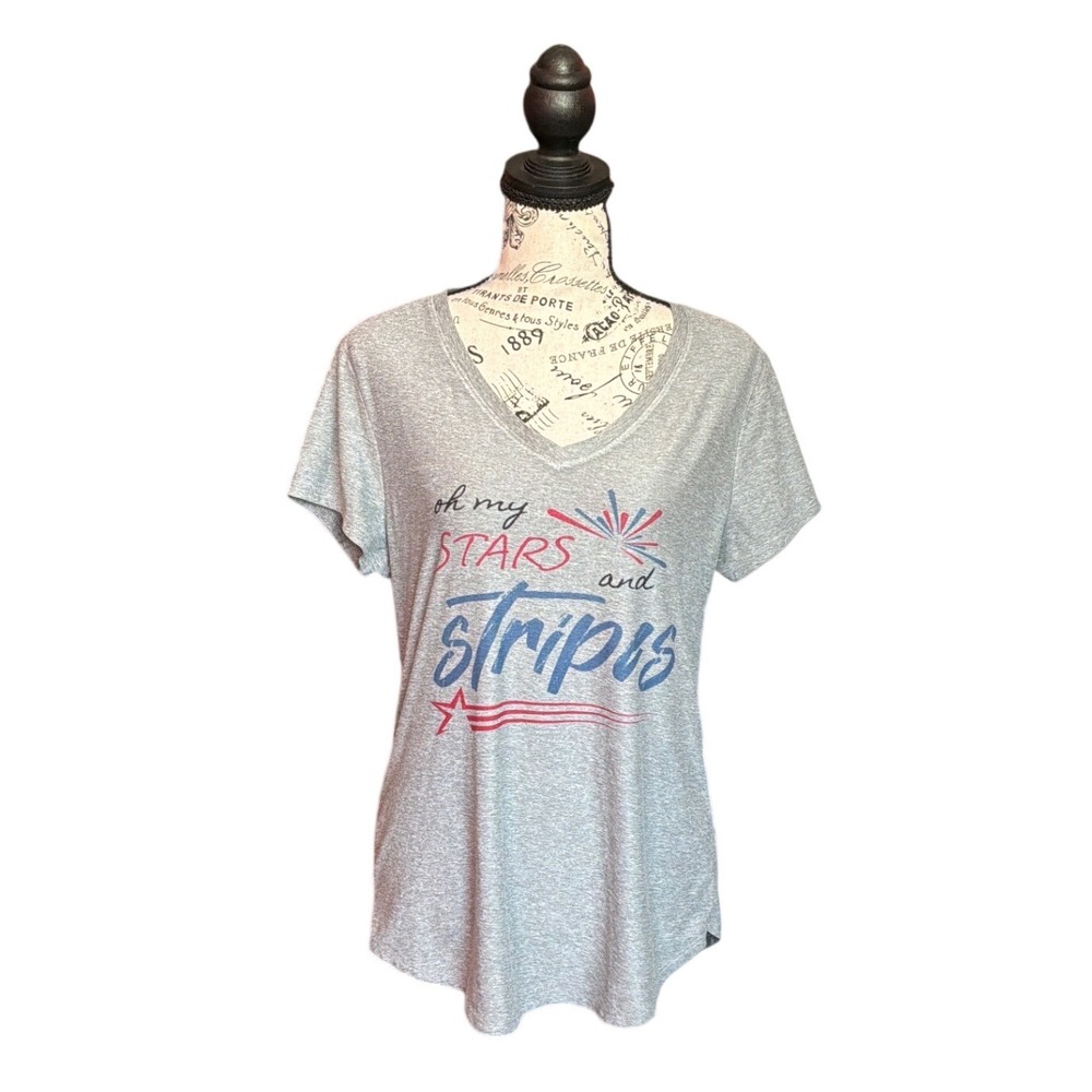 No Boundaries‎ Womens Stars and Stripes Patriotic Graphic V-Neck T-Shirt Gray L